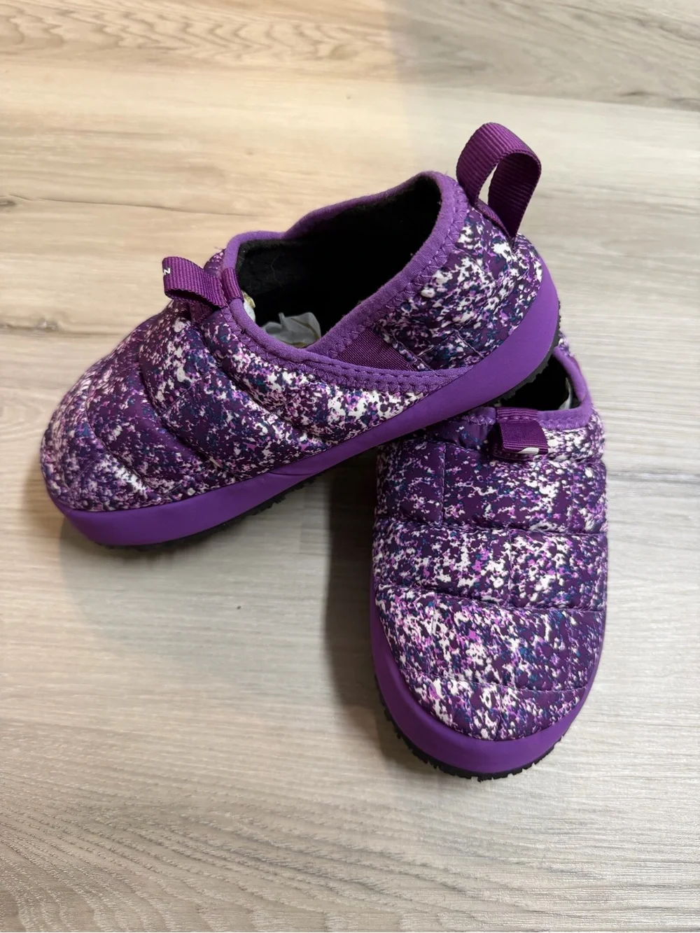 The North Face Kids Purple Quilted Slip-On Slippers with Speckled Print